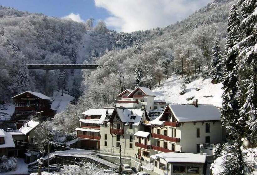 هتل Hôtel Les Chalets