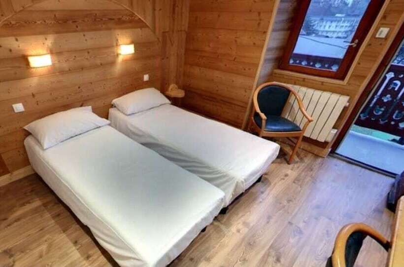 هتل Hôtel Les Chalets