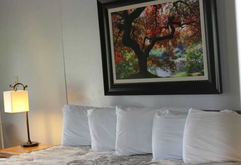 Отель Kentucky Lake Resort & Rv Park