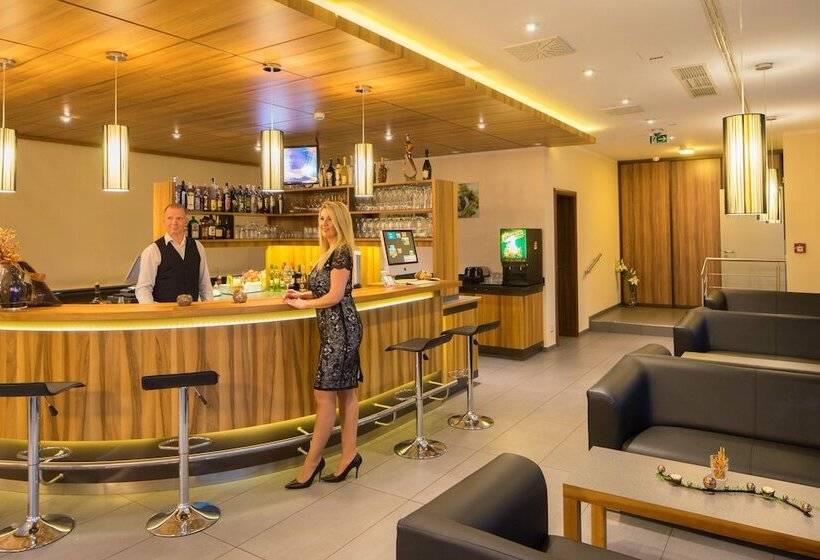 ホテル Meridian   Landshut