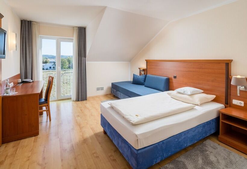 ホテル Meridian   Landshut