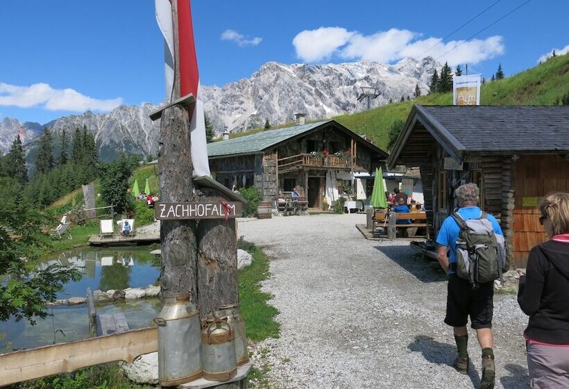 هتل Mountain Apart Simonhof