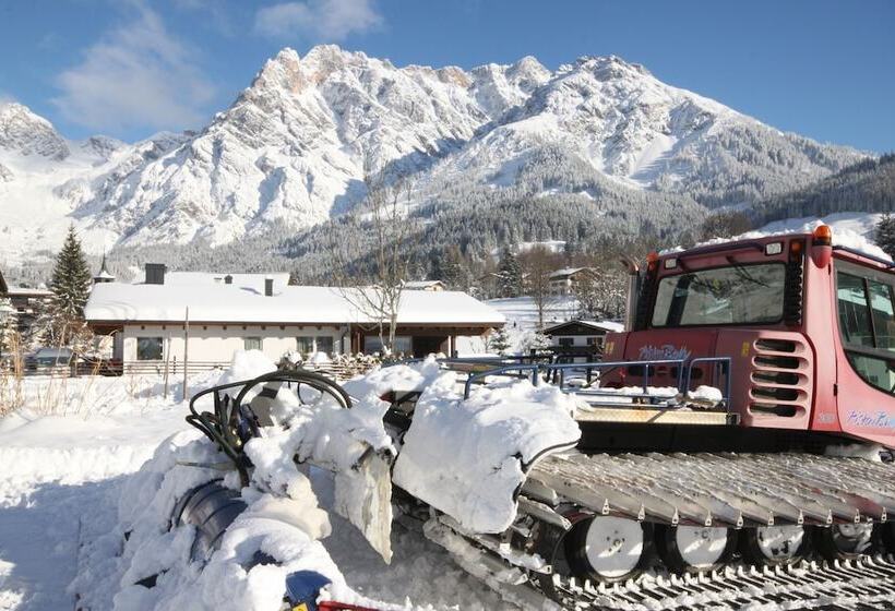 هتل Mountain Apart Simonhof
