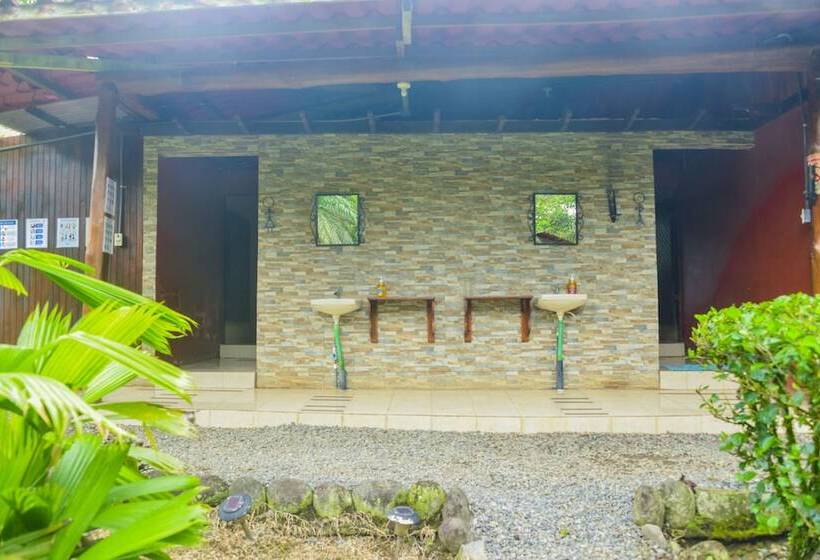 هتل Pacuare River Lodge
