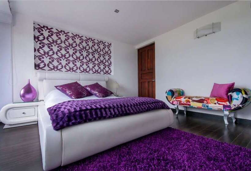 هتل Reserva Monarca