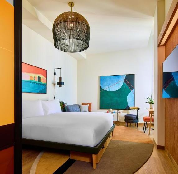 فندق Hollywood Volume, A Tribute Portfolio