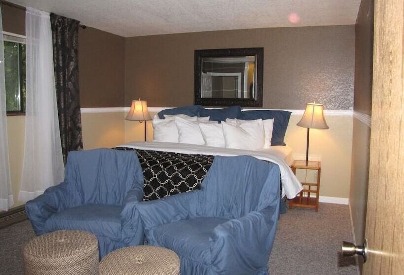 هتل White House Inn On The Waterfront