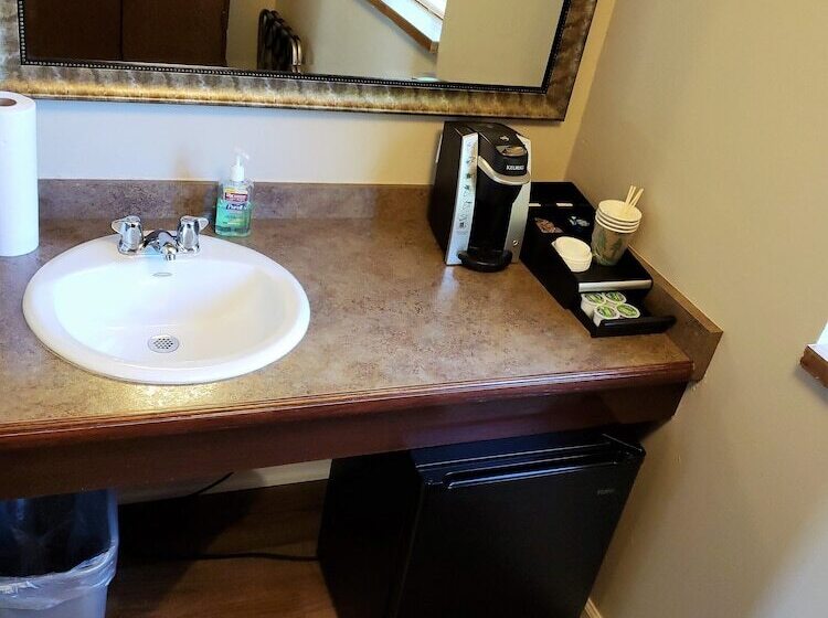 مُتل Roosevelt Inn Of Hyde Park