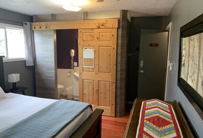 پانسیون Smithers Guesthouse
