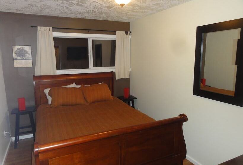 پانسیون Smithers Guesthouse