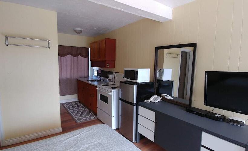 River Heights Motel