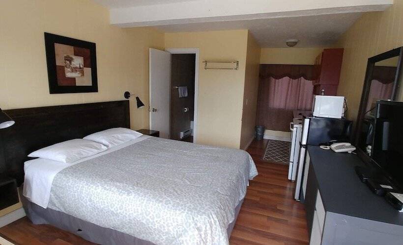 River Heights Motel