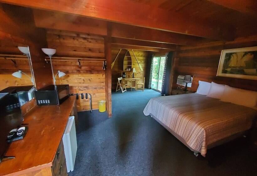 Virginian Resort