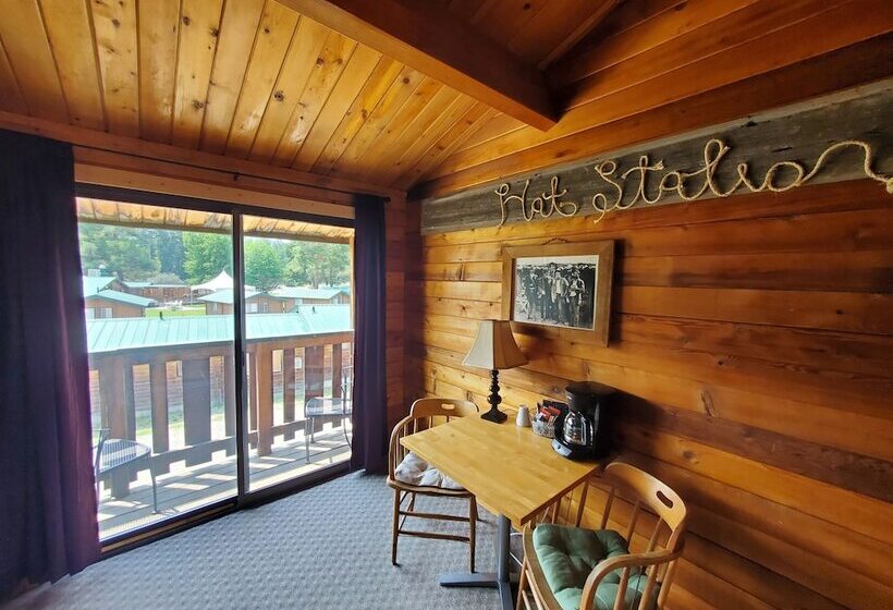 Virginian Resort