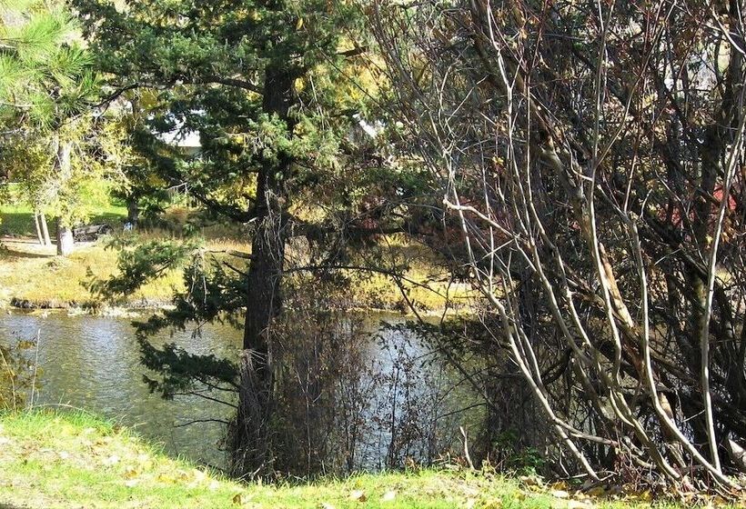 Virginian Resort