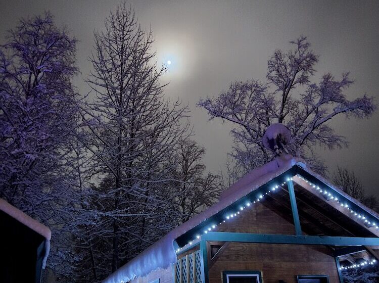 Chinook Wind Cabins