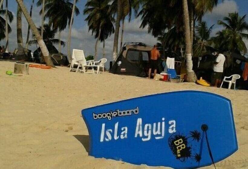 هتل Cabañas Isla Aguja