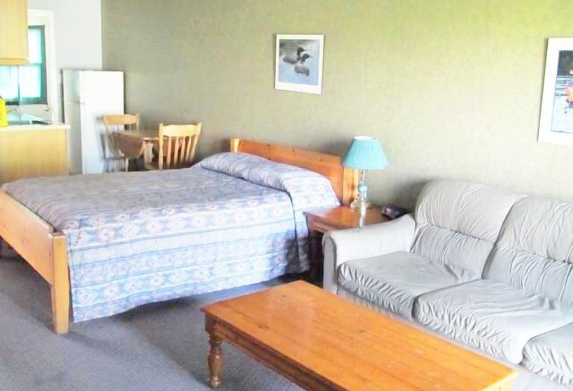Отель Muskey's Landing Resort