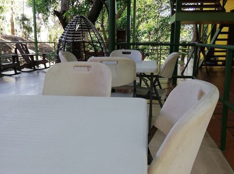 هتل Paradise Inn