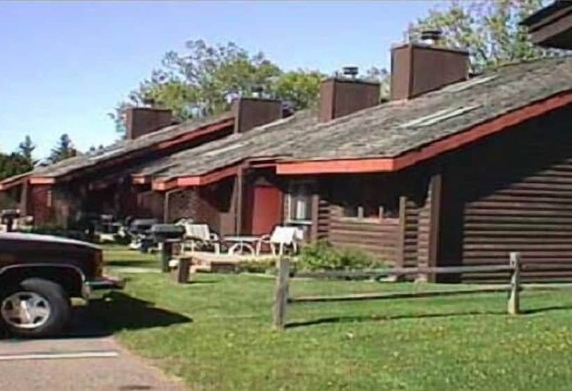 Pelican Woods