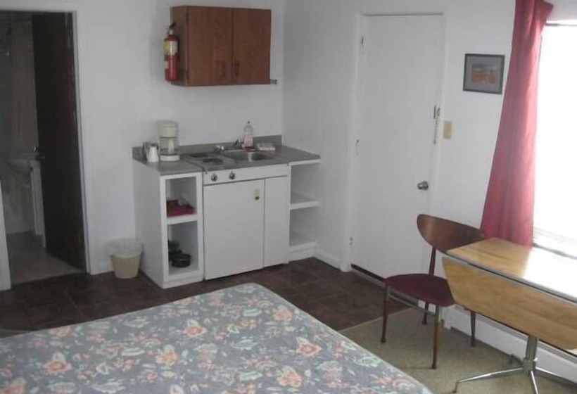 Summerside Motel &cottages