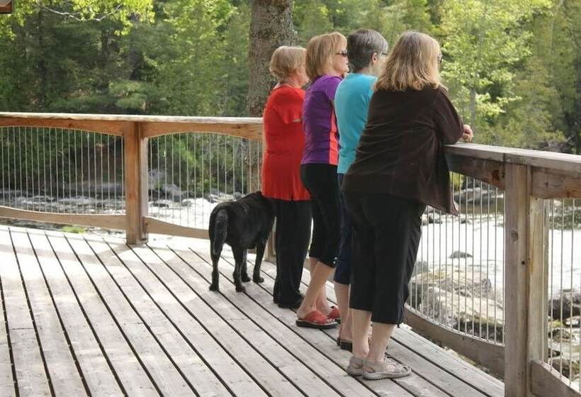 Sunny Rock B&b Haliburton