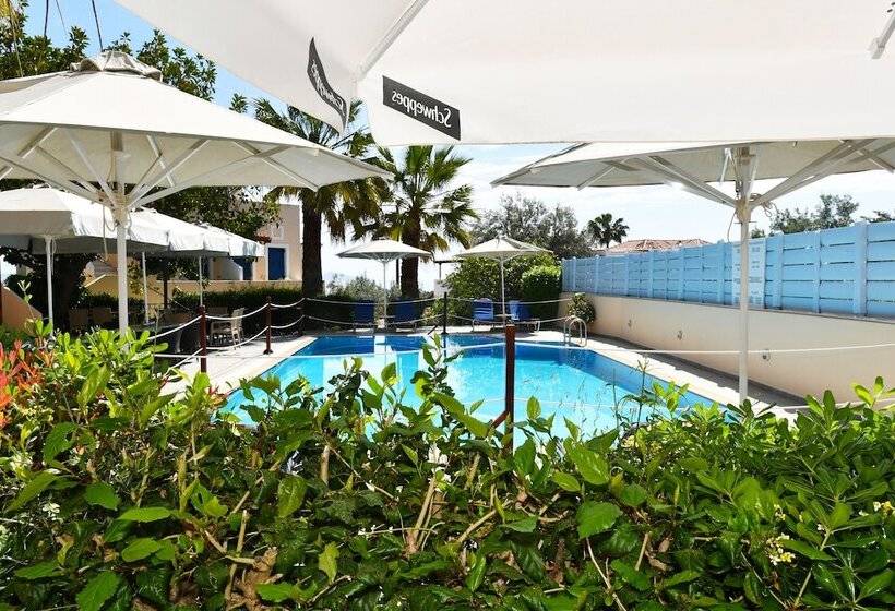 Vanas Apartments