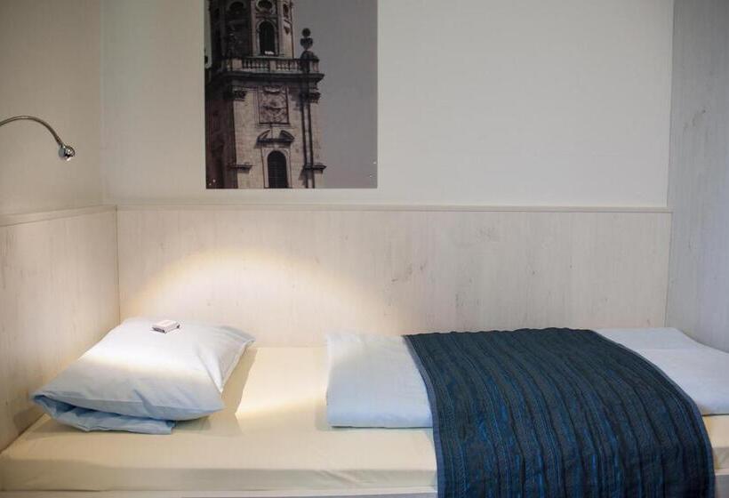 تختخواب و صبحانه Pension Vicus