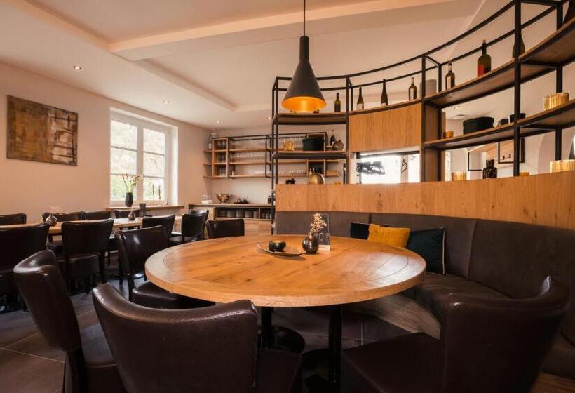 هتل Am Paulusbogen