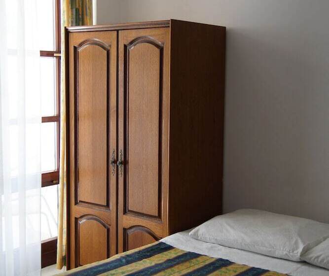 هتل Apartments And Rooms Degra