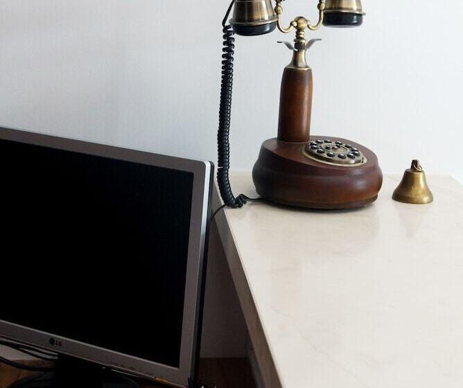 هتل Apartments And Rooms Degra