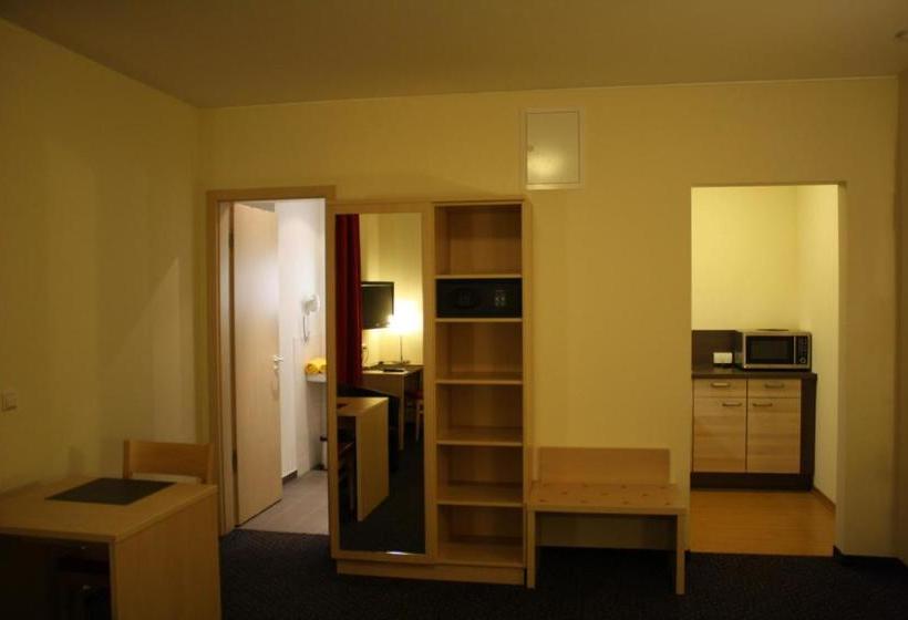 בית מלון כפרי Aurach