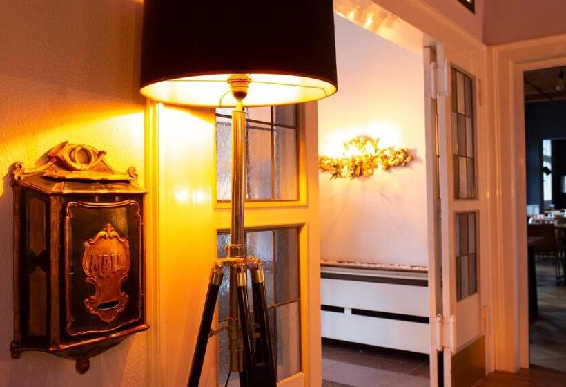 Отель Berliner Hof