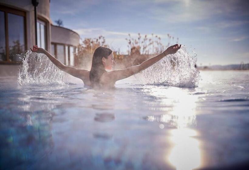 هتل Der Birkenhof Spa & Genuss Resort