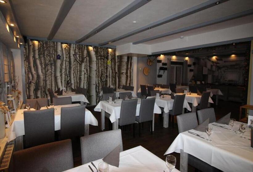 هتل Restaurant Jägerhof