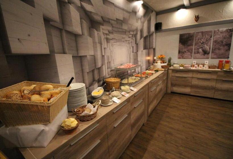 هتل Restaurant Jägerhof