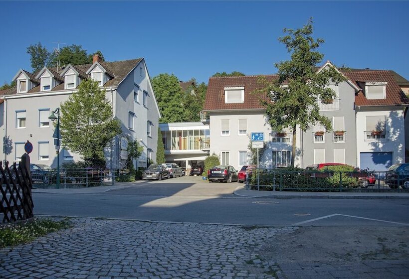 هتل Stadt Pfeffermuhle