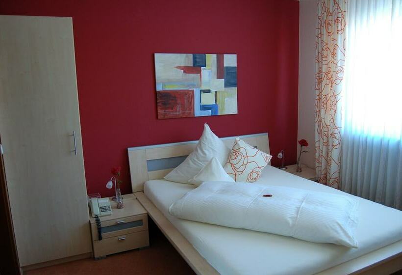 בית מלון כפרי Zur Linde