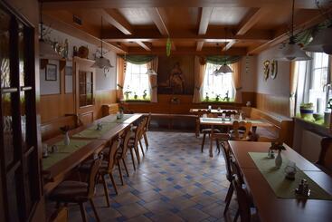 پانسیون Gasthof Zur Länd