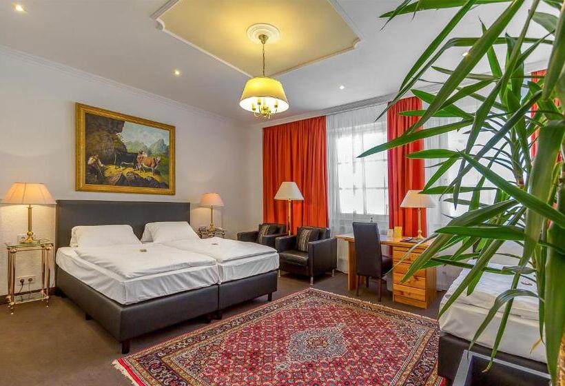 בית מלון כפרי Adler