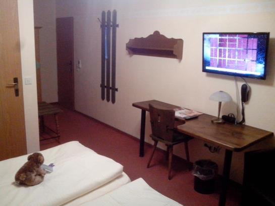 هتل Haus Achtal - Garni