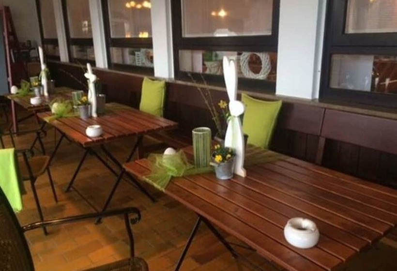 هتل & Restaurant Zum Ochsen Ox Distillery