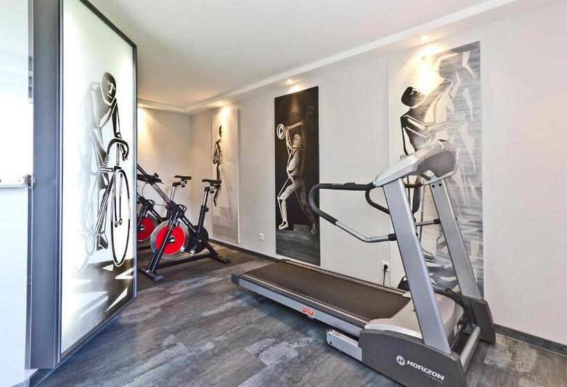 בית מלון כפרי Seminarzentrum Rückersbach