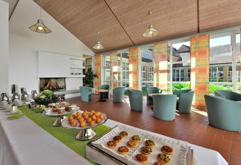 هتل Tagungszentrum Schmerlenbach