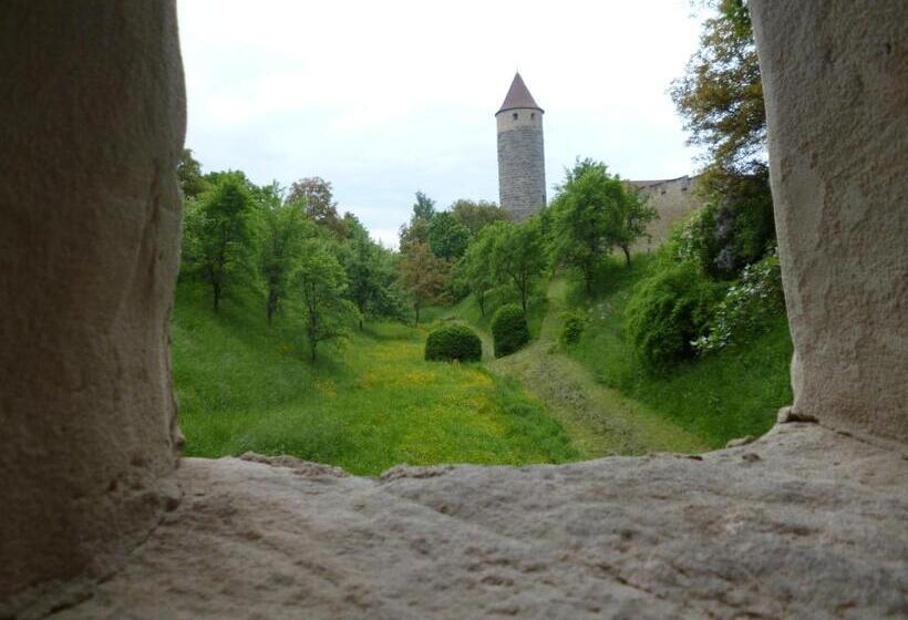 Пансион Garni Zum Hirschen