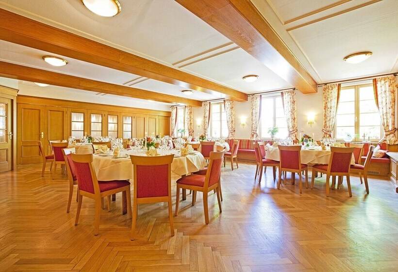 پانسیون Gasthof Engel