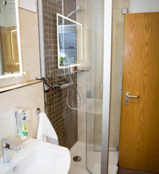 پانسیون Gasthof Hotel Harth