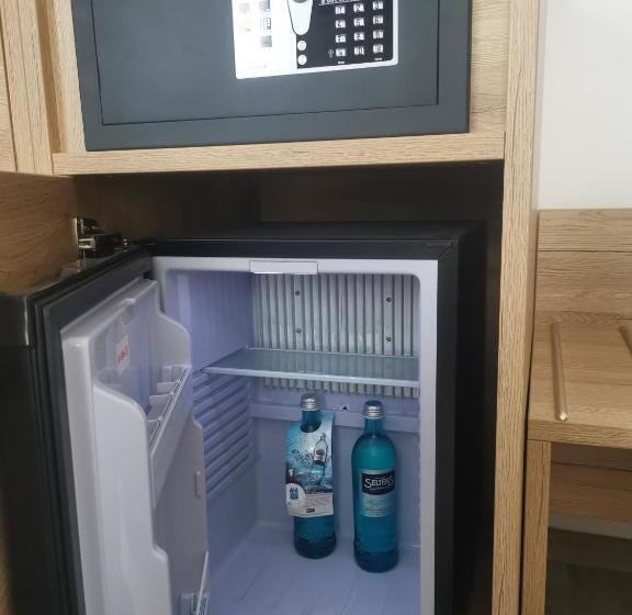 پانسیون Grüner Baum Mit Restaurant & Wellness