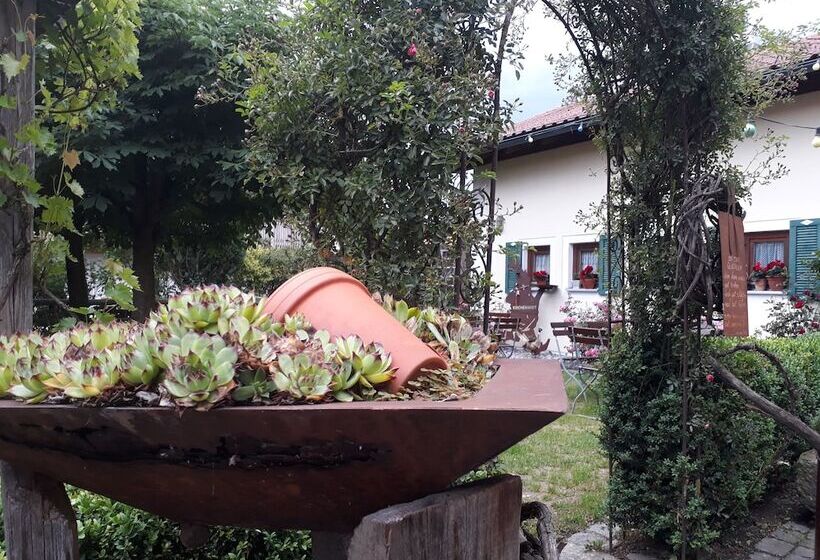 پانسیون Landgasthof Zum Kirchenwirt