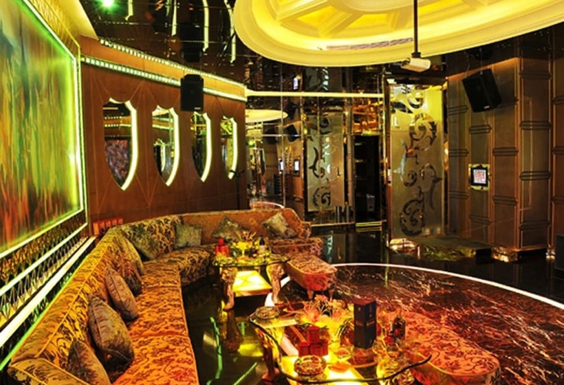هتل Century Palace